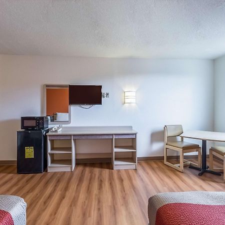 Motel 6-Beaverton, Or Zewnętrze zdjęcie