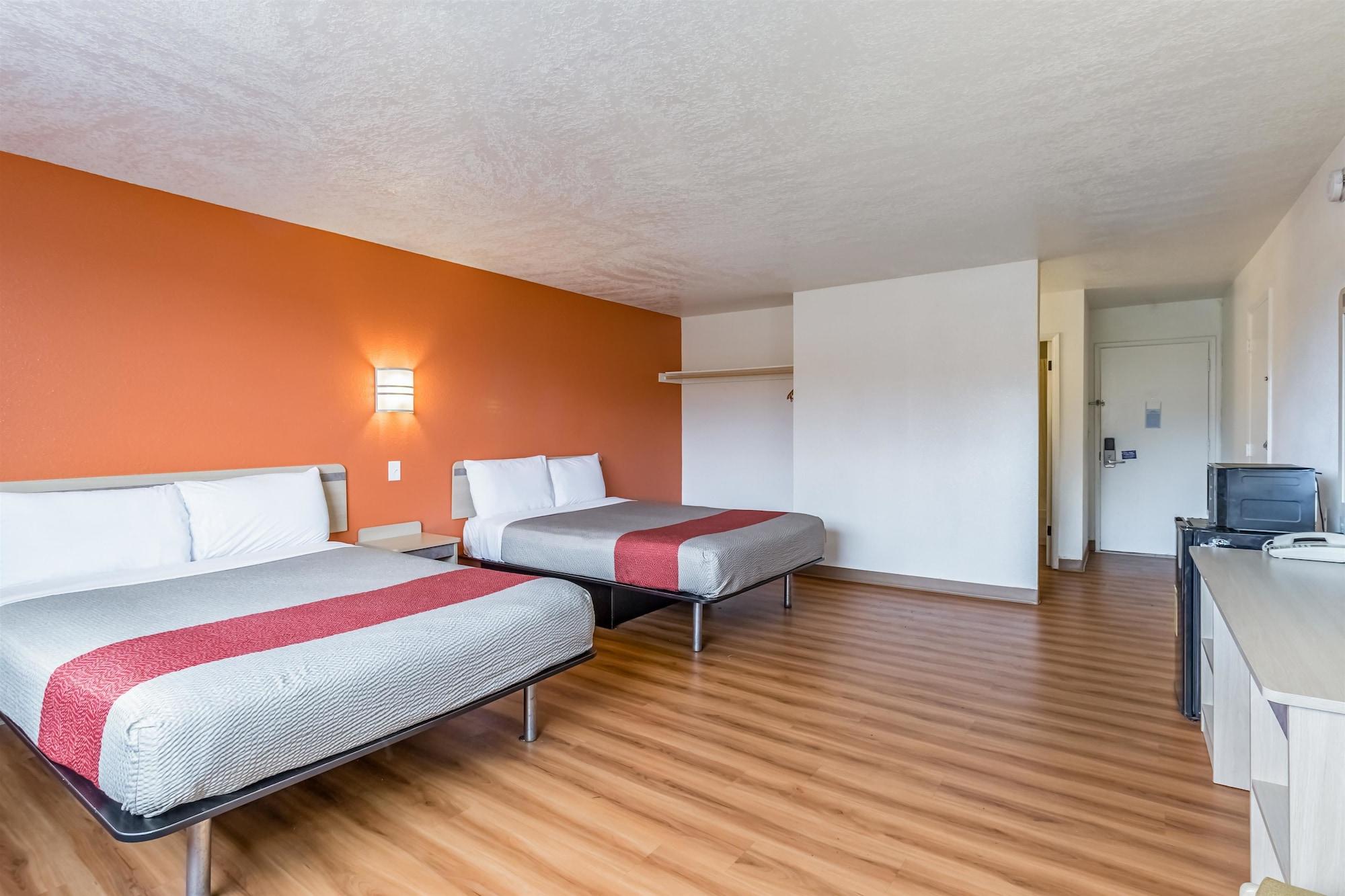 Motel 6-Beaverton, Or Zewnętrze zdjęcie