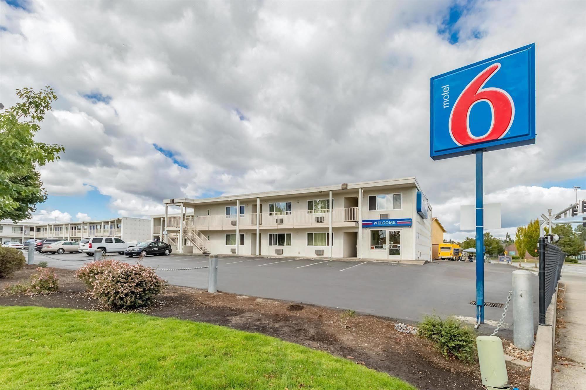 Motel 6-Beaverton, Or Zewnętrze zdjęcie